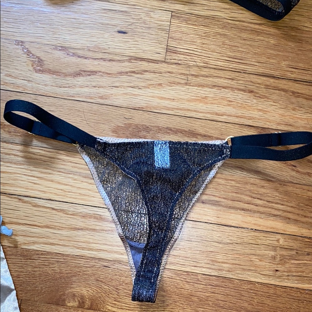 NWOT Maimia Black Lace 2 Piece Set - Picture 11 of 15